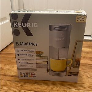 Keurig K-Mini Plus Coffee Maker - Silver and Yellow